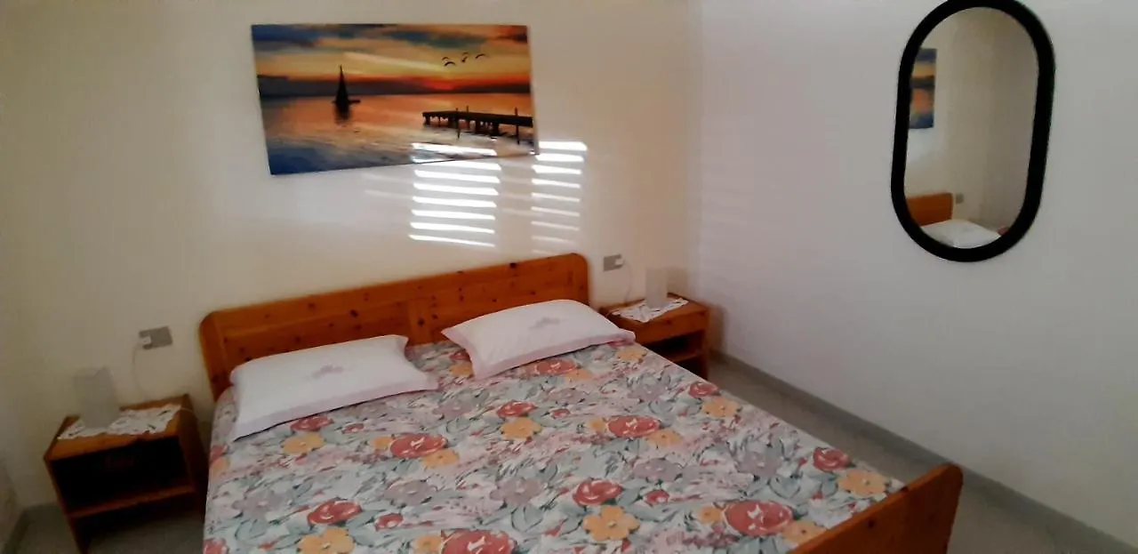 Phiniscollis B&B La Caletta Italia