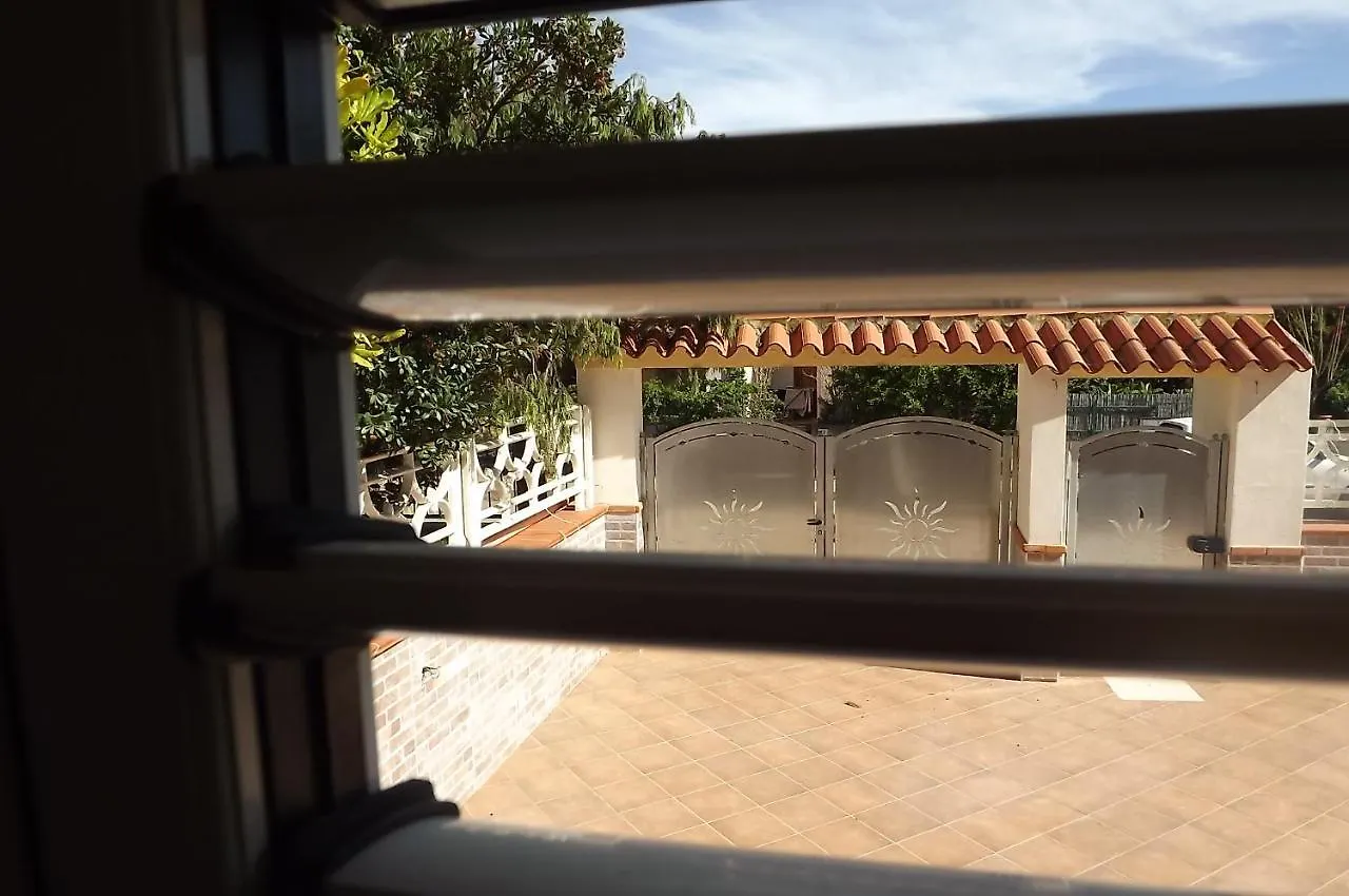 Phiniscollis B&B La Caletta Bed and breakfast