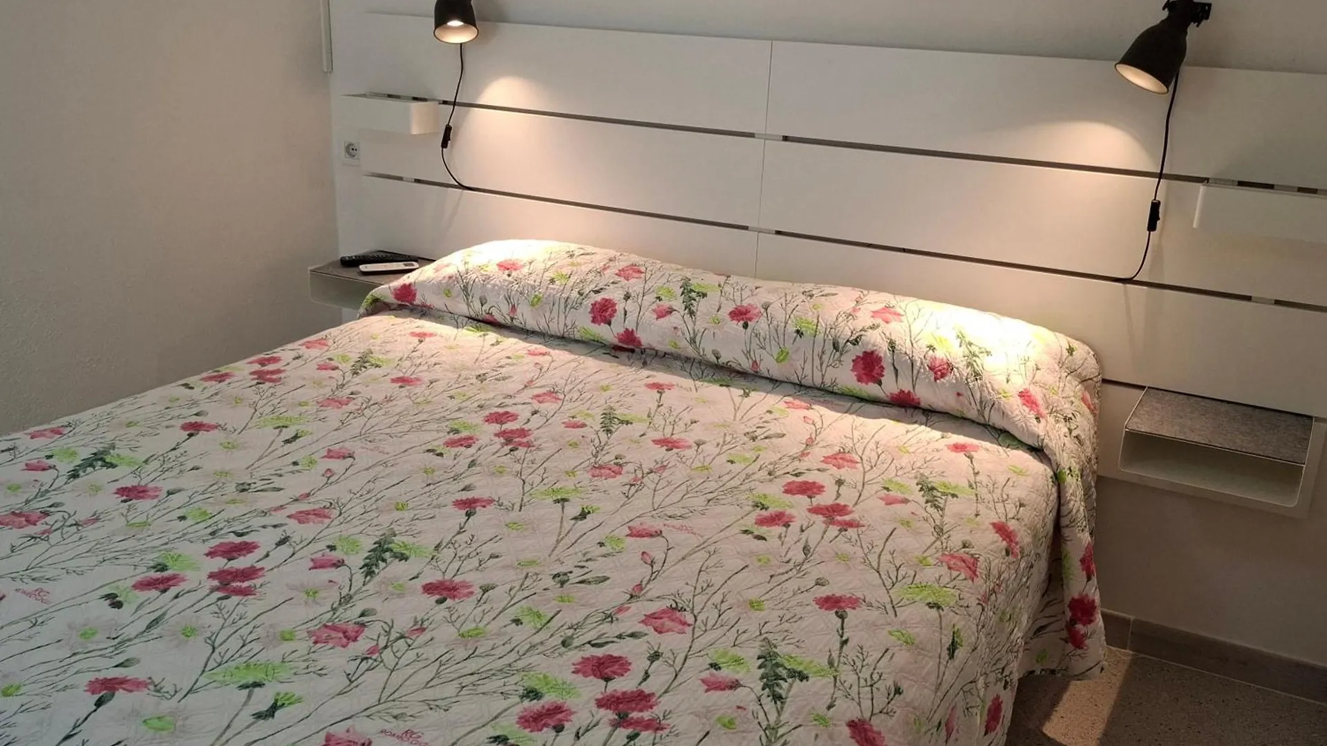 Bed & Breakfast Phiniscollis B&B La Caletta Italy
